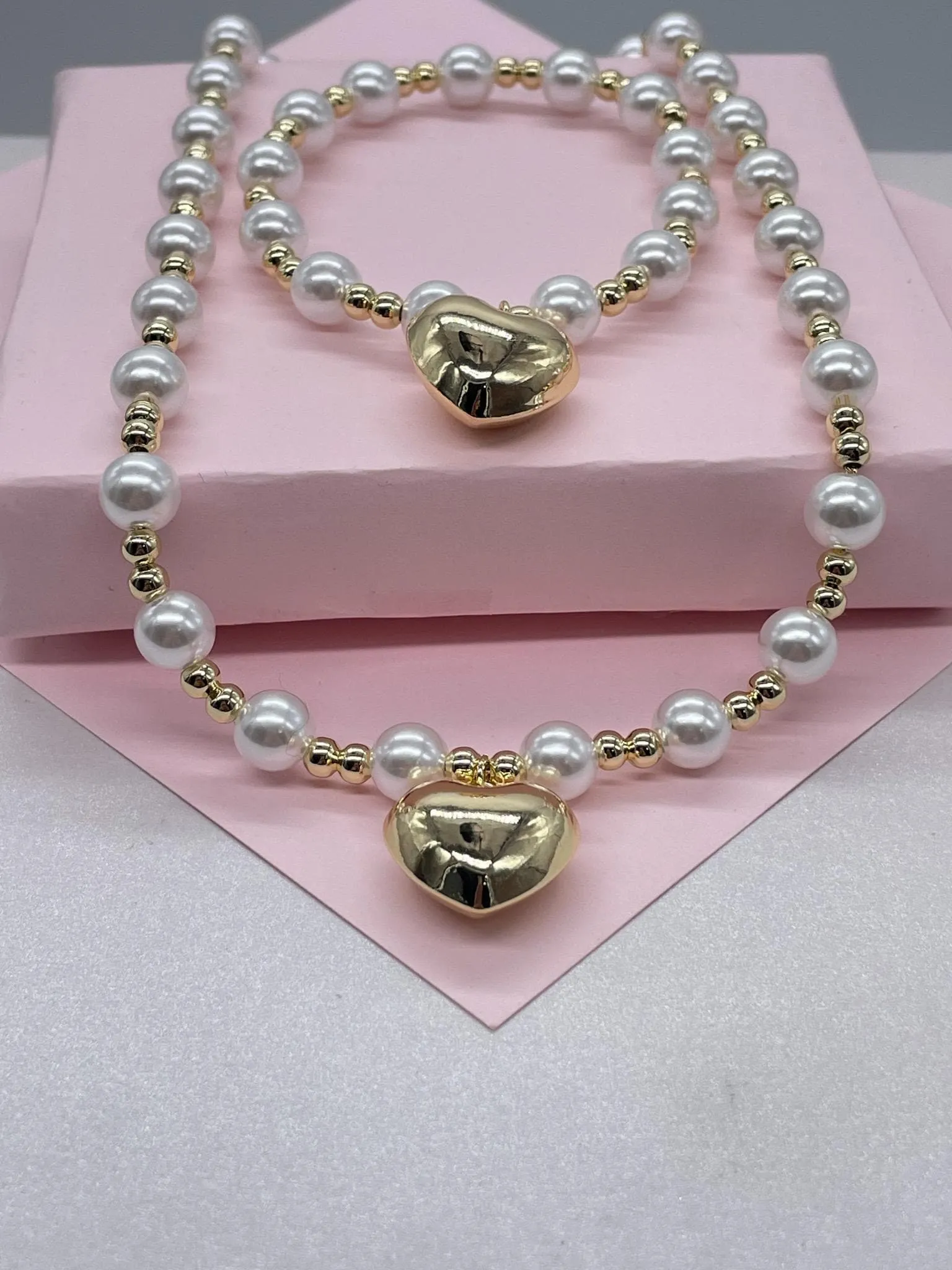 18k Gold Filled Gold And Pearl Bead necklace with Puffy Heart Center
