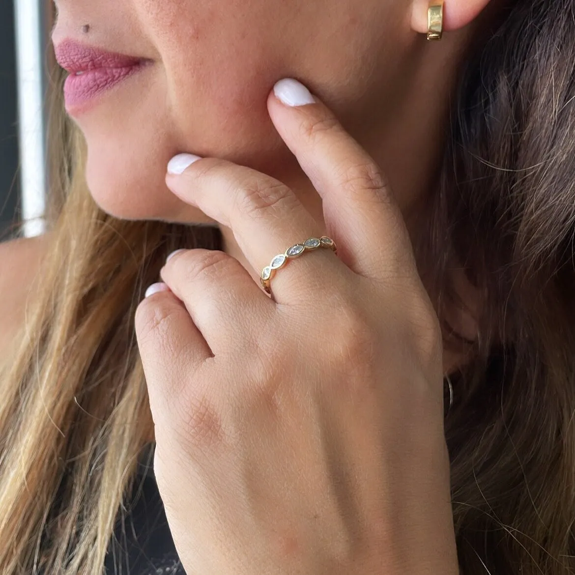 18k Gold Filled Minimalist Oval Link Ring with Navette Cut Stones