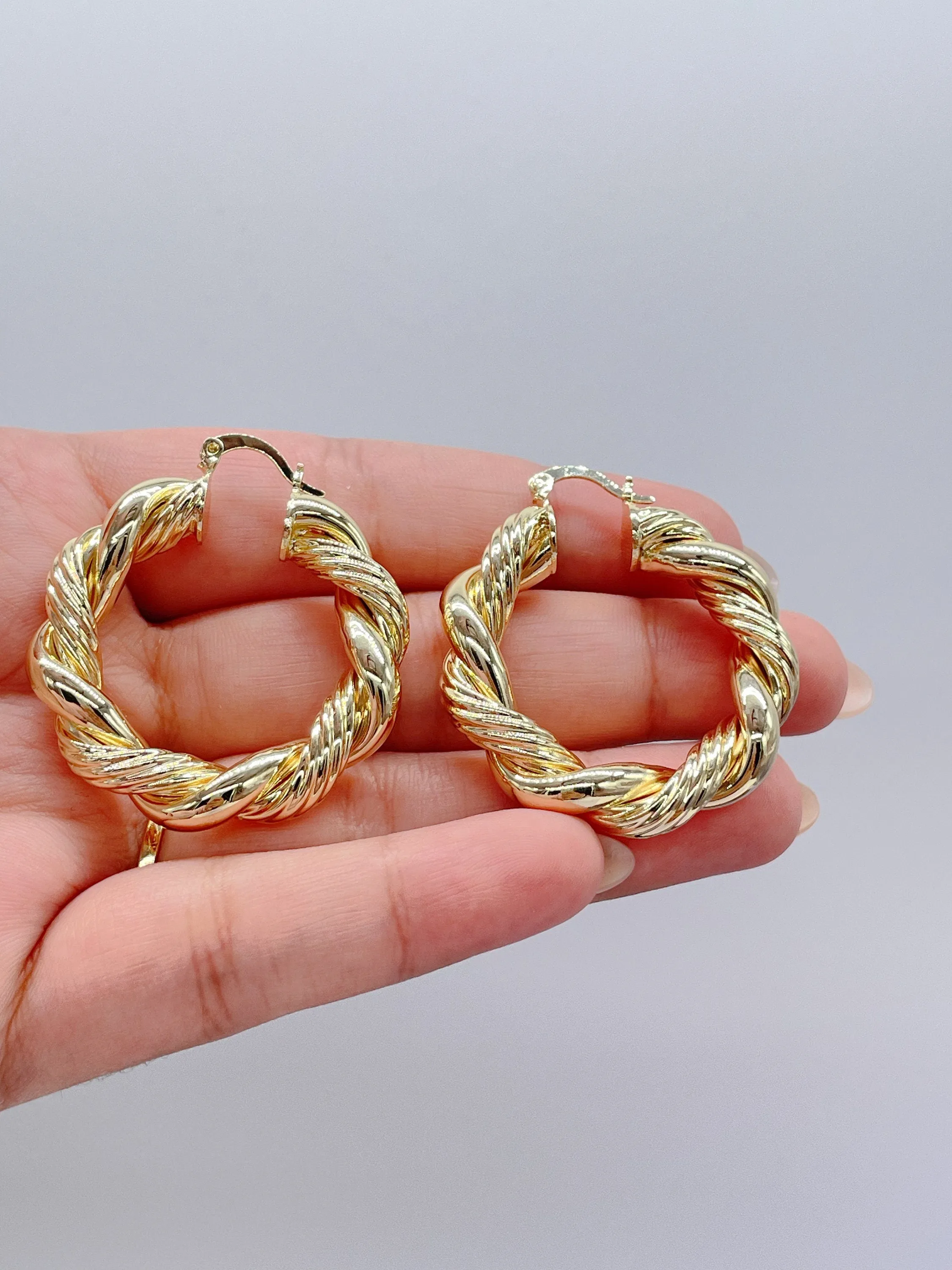 18k Gold Filled XL Style Smooth Plain Twisted Hoop Earrings Available in 3 Sizes