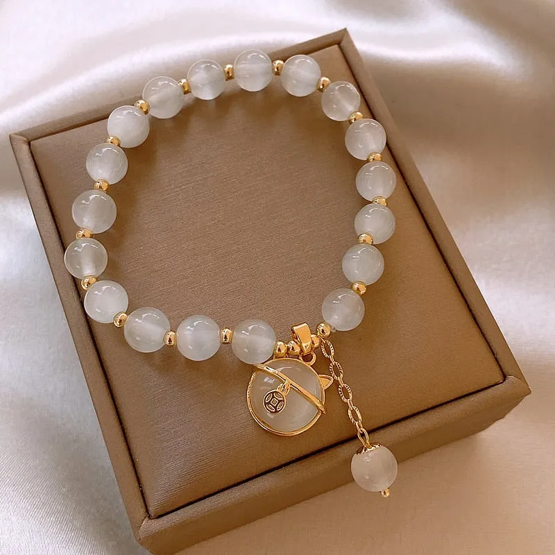 2022 New Design Sense Coin Cat Pendant Opals Beaded Charm Bracelet Fashion Luxury Jewelry For Womans Exquisite Accessories