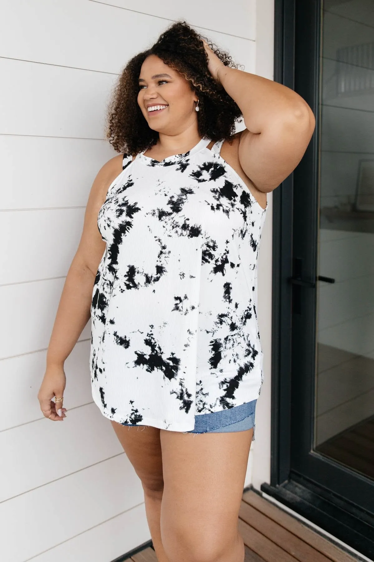 Artistic Expression Tank