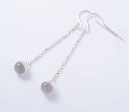 Bi -colour pearl grey moonstone