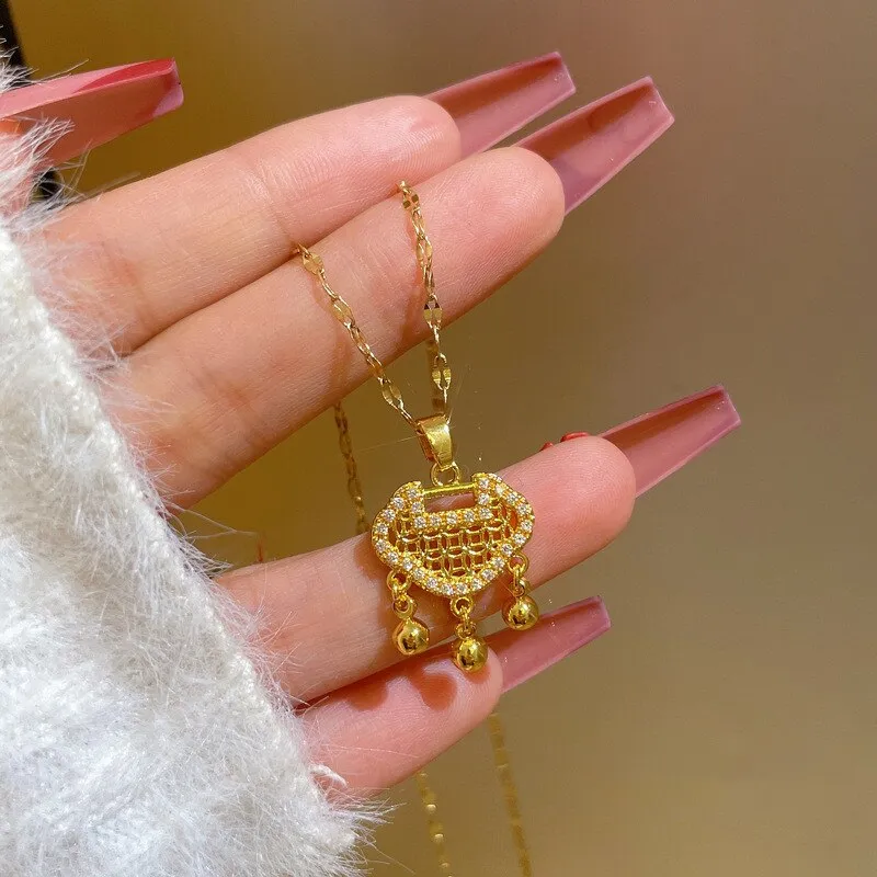 Classic Gold Color Necklace For Women Jewelry Auspicious Lock Pendant Necklace