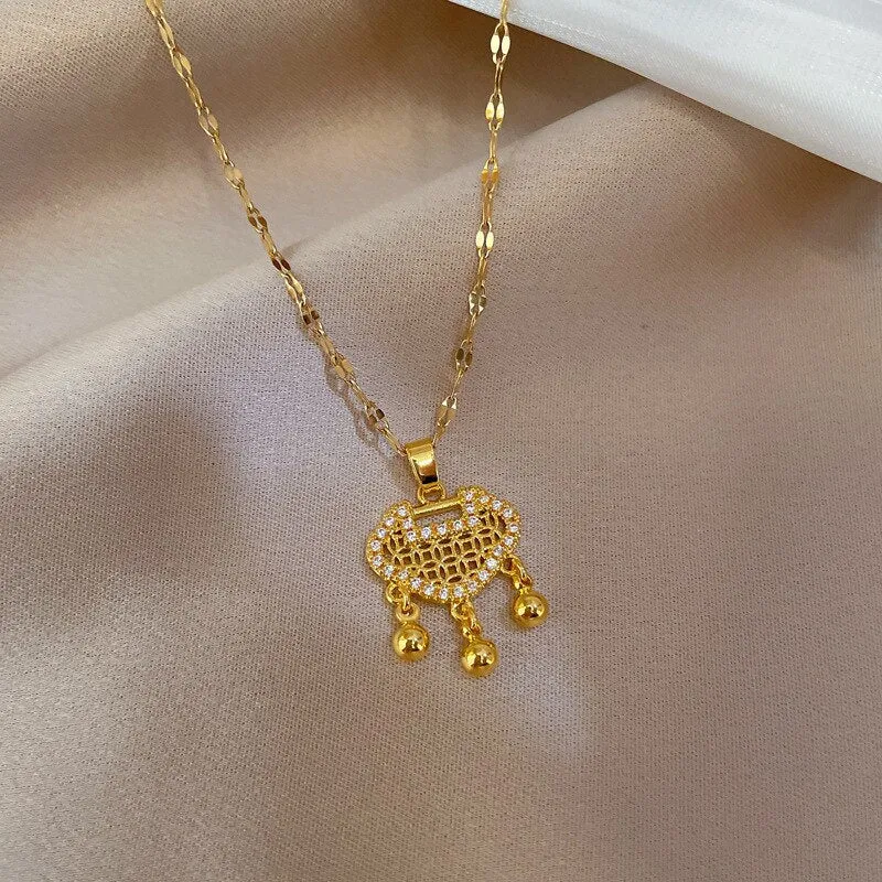 Classic Gold Color Necklace For Women Jewelry Auspicious Lock Pendant Necklace