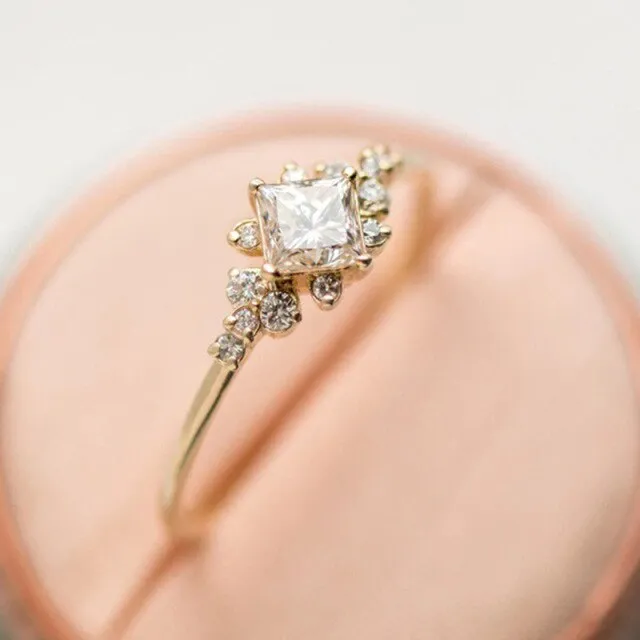 Classic Wedding Ring For Women Girls Simple Classical color Mini Crystal Brass Rose Gold Color Rings Fashion Jewelry Accessories