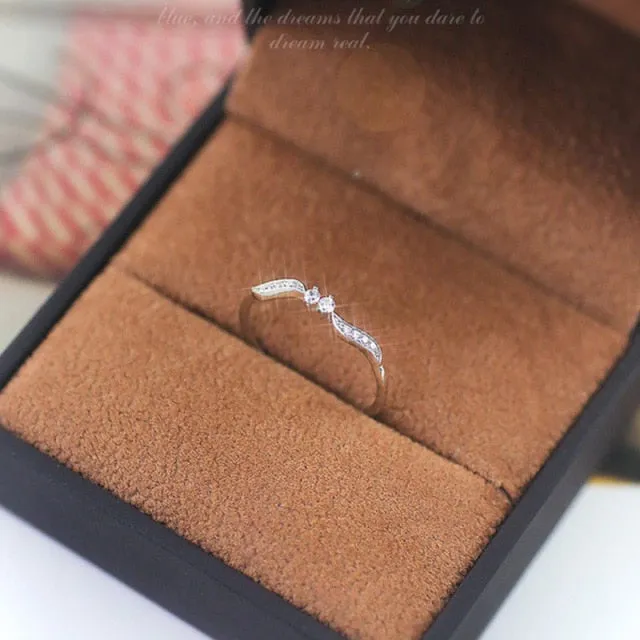 Classic Wedding Ring For Women Girls Simple Classical color Mini Crystal Brass Rose Gold Color Rings Fashion Jewelry Accessories
