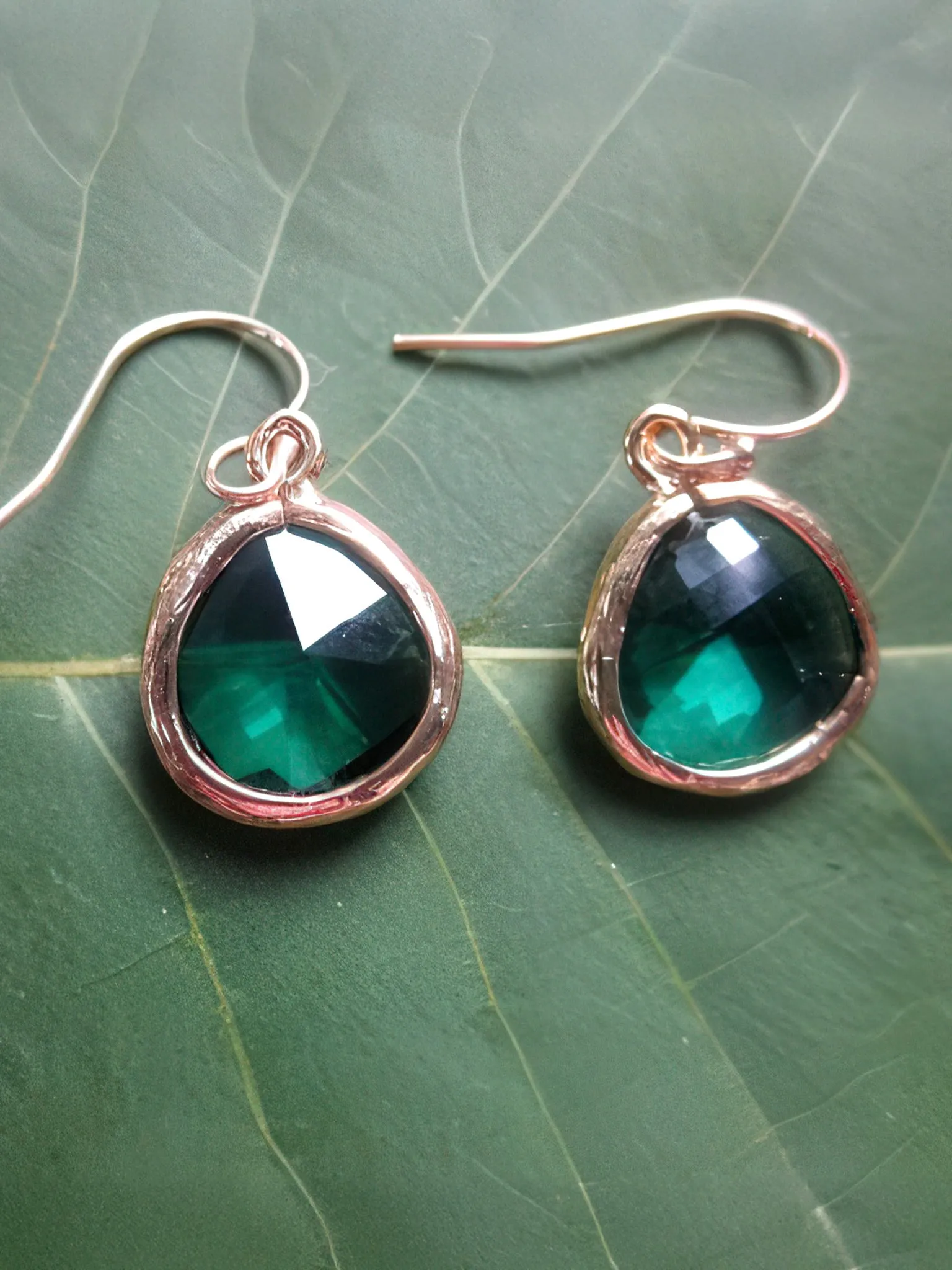 Dainty Faceted Earrings - Emerald Green