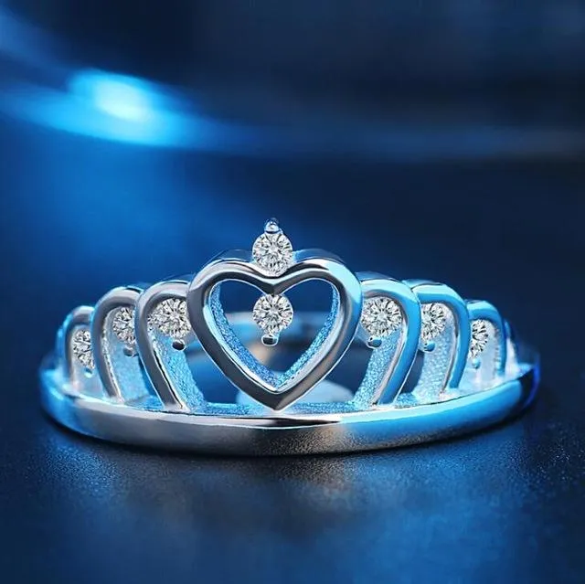 Fashion Tiara Wedding Engagement Ring