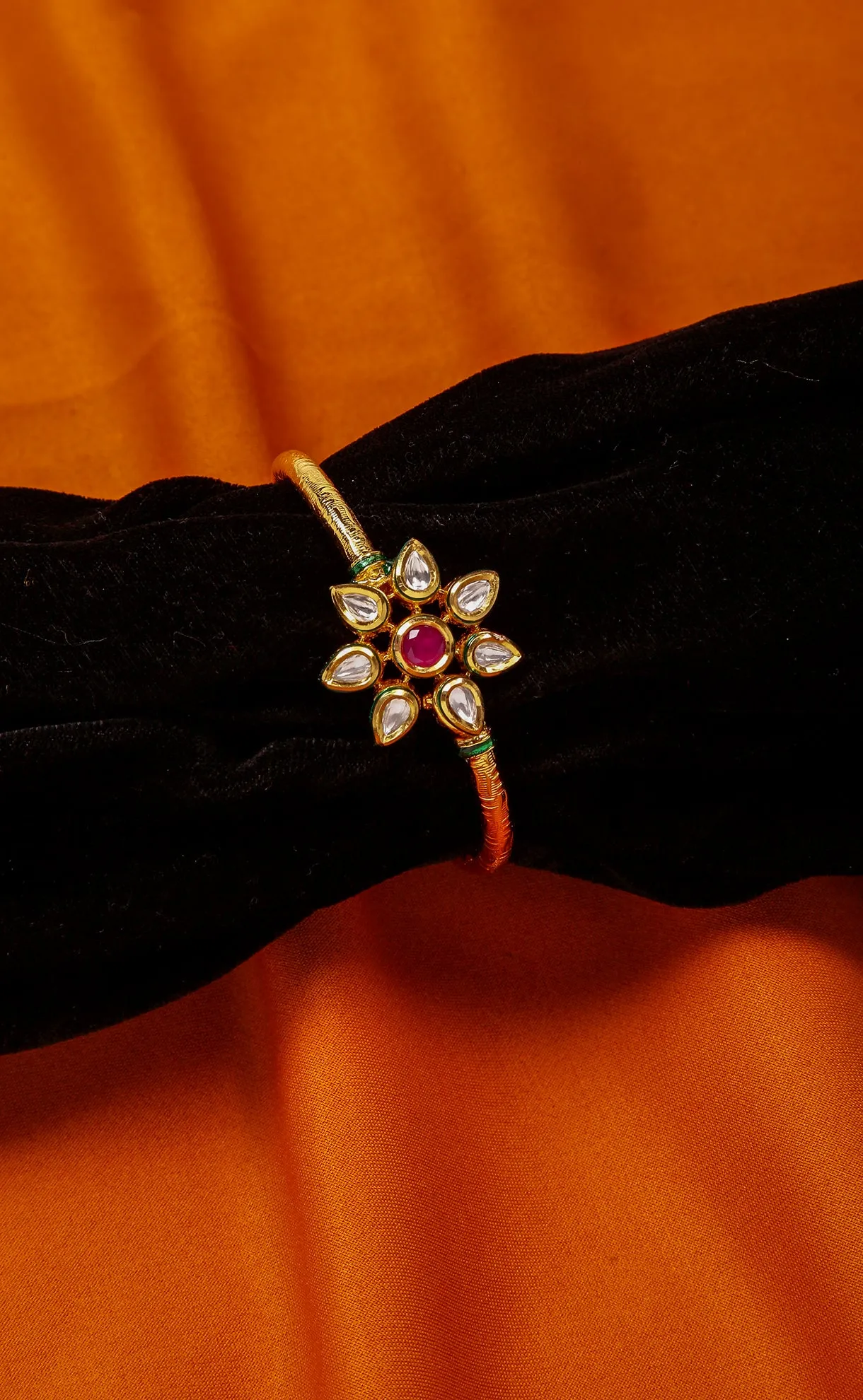 Gold Plated Kundan Openable Bracelet (D135)