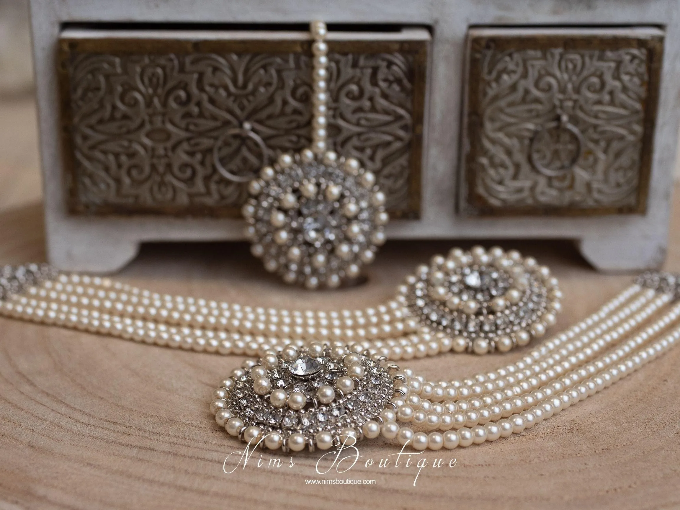 Large Royal Silver Earrings with Saharas & Tikka