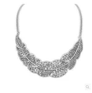 Leaf Statement Pedant Necklace For Woman