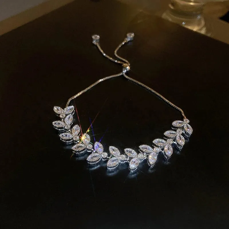 Lucia Leaf Bracelet