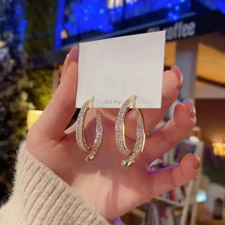 Luxurious Women's Rhinestone Tassel Dangle Stud Earrings
