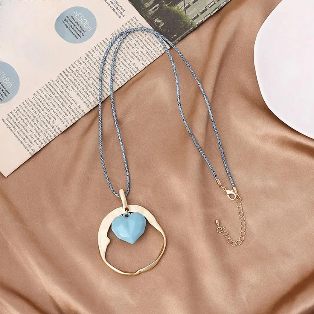 New in Vintage Statement Necklace