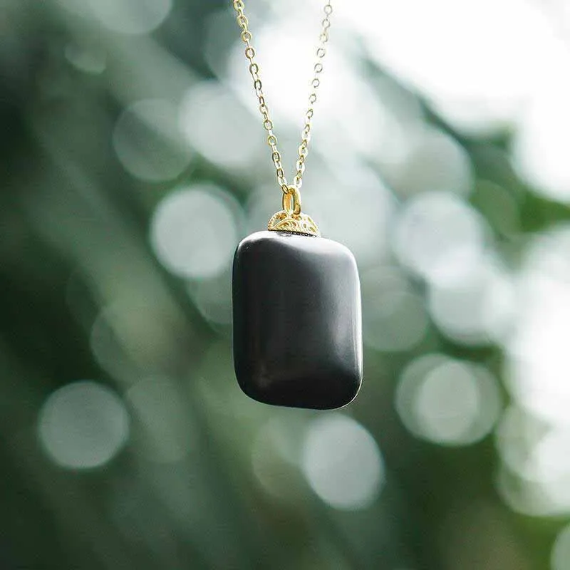New Retro Series Natural Black Onyx Small Square Necklace