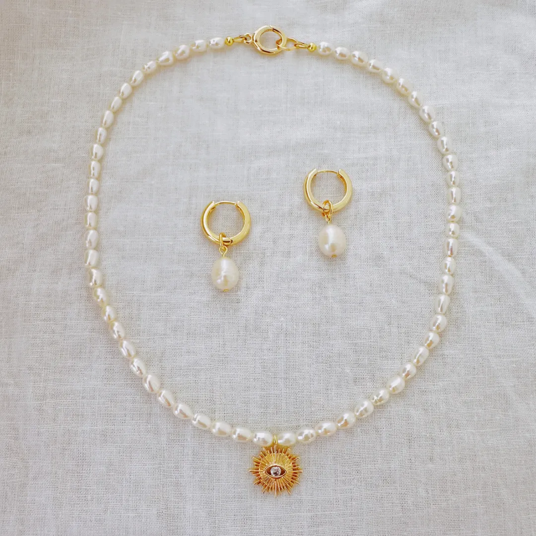 PEARL HOOPS ✿ CARI