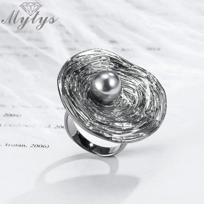 Retro Geometric Shining Silver Color Black Pearl Ring