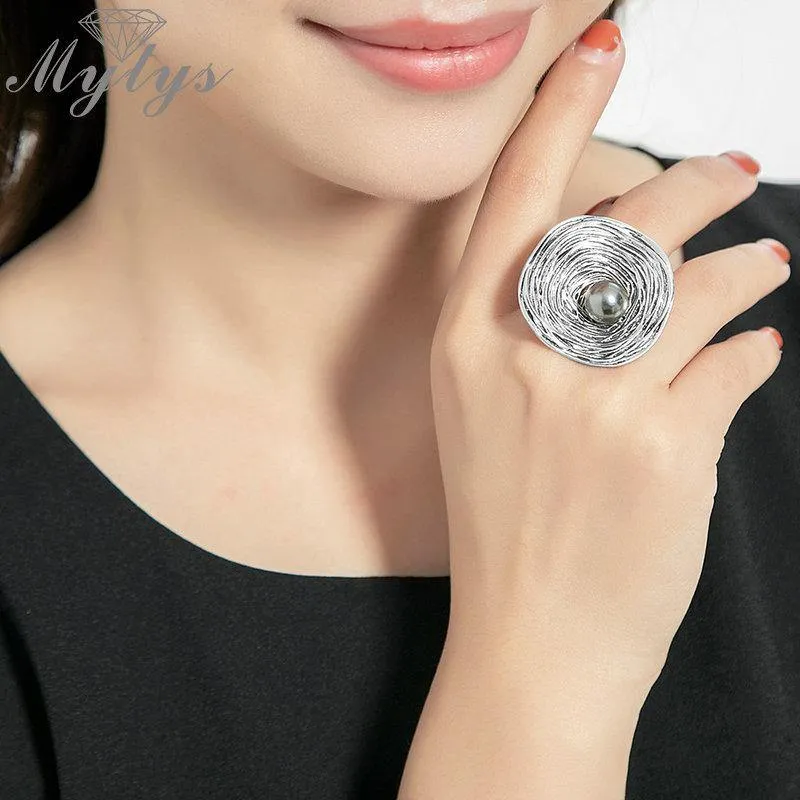 Retro Geometric Shining Silver Color Black Pearl Ring
