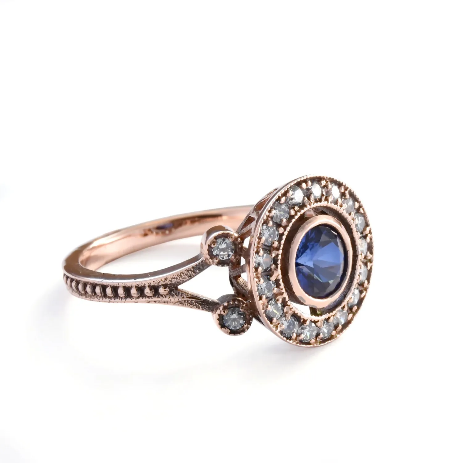 RG1822A Luxurious Sapphire and Diamonds ring