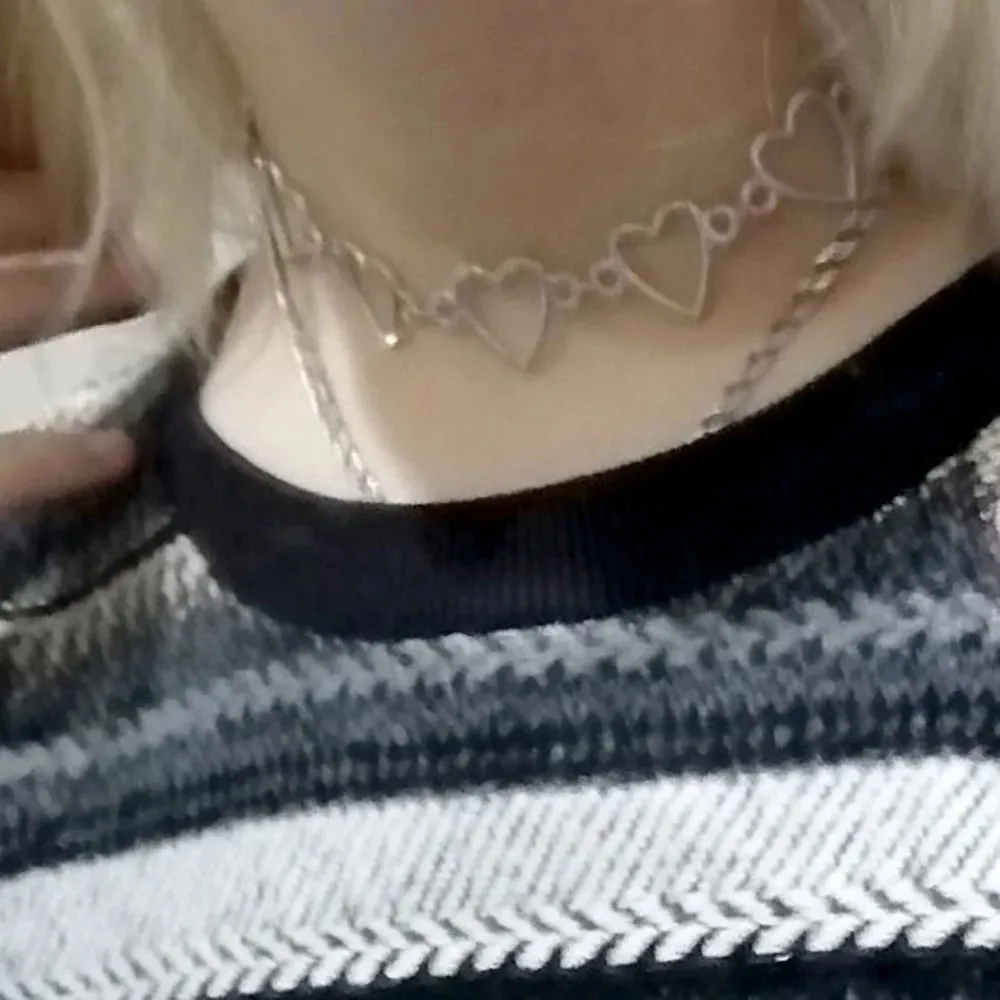 Sweet Heart Chain Collar Necklace - Cute Love Statement Accessory