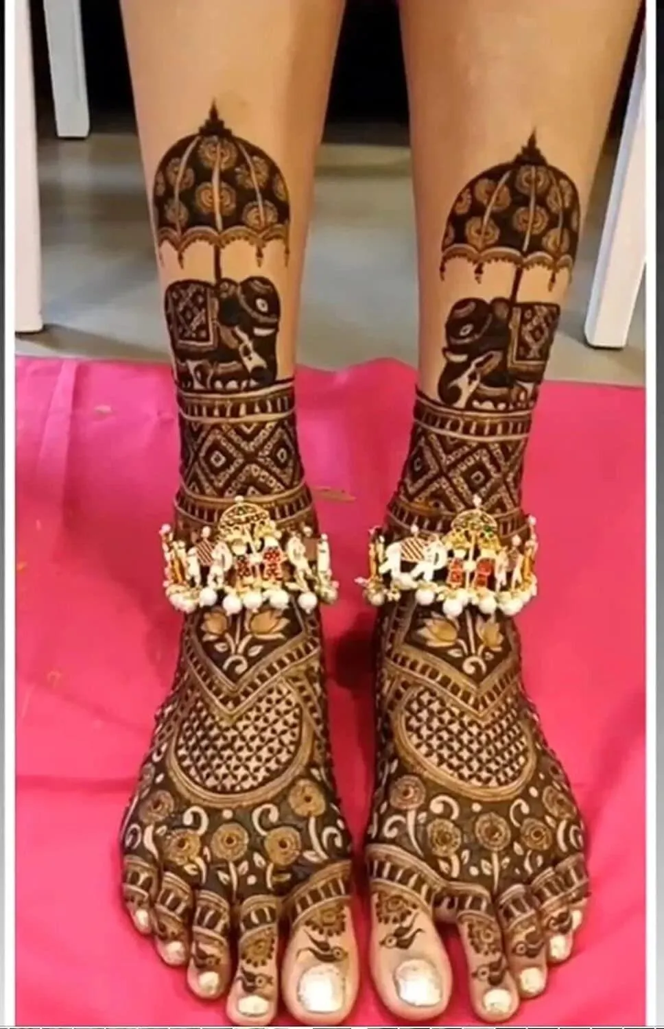 Traditional Gold Plated Pair of Anklets Doli Payal
