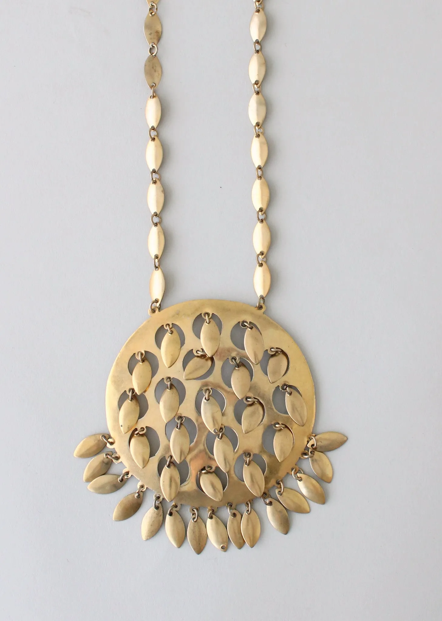 Vintage 1970s Fluttering Disc Statement Necklace